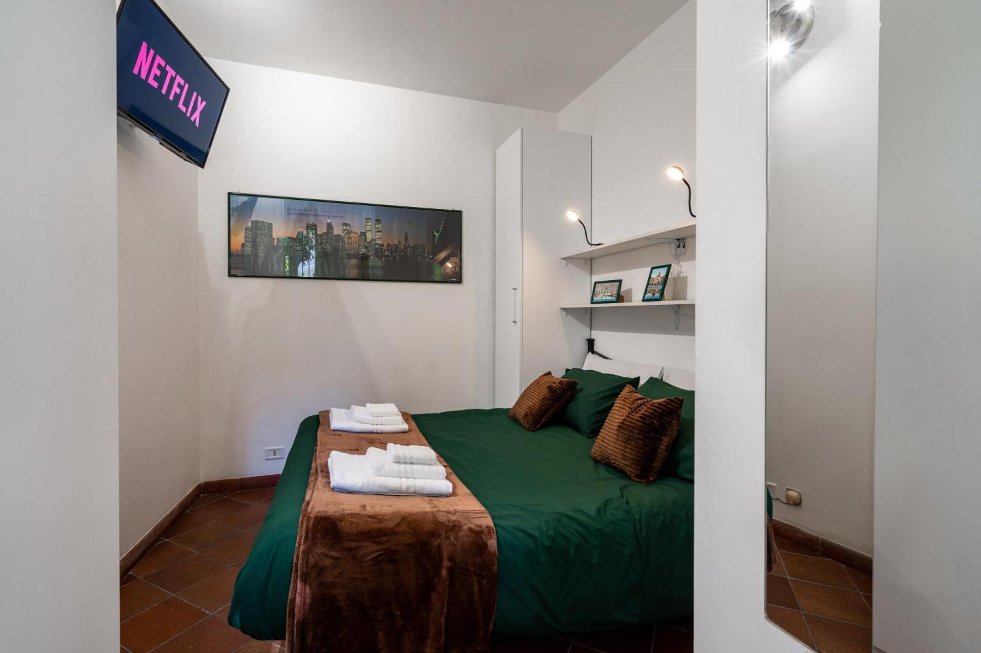 Apartament A Due Fermate Dal ColosseoWi-Fi & Netflix Gratis Rzym Zewnętrze zdjęcie